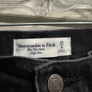 Abercrombie and Finch, 80s moms high-rise 8L